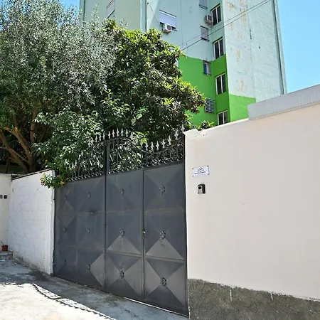 Casa vacanze Sen Garden Tirana
